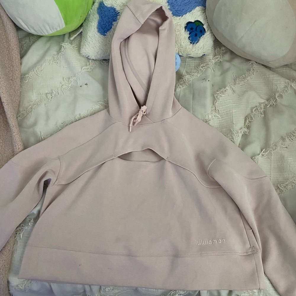Lululemon Medium Pink top open front